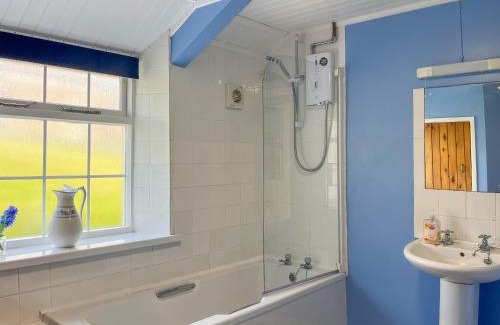 North Tamerton House | Well Farm Cottage - Uk11879
