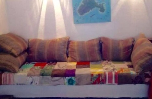 Ilhabela House | Well located at 500 meters from the beach and city center, shops, restaurants