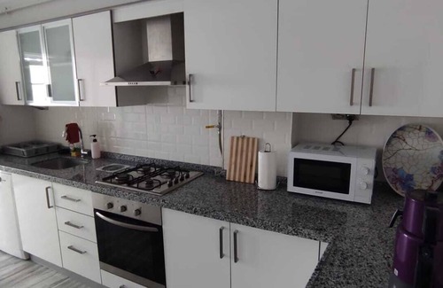 Odunpazarı Apartment | Well-Maintained 2+1 Apartment in the Center