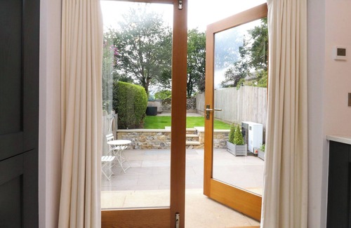 Airton Cottage | WELLY BOB COTTAGE, pet friendly, luxury holiday cottage in Airton