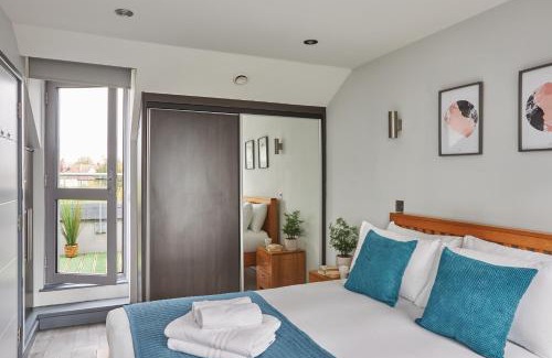 Wembley Park Apartment | Wembley Stadium by Viridian Apartments