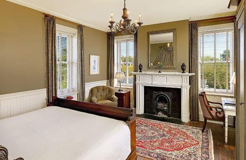 Harleston Village Hotel | Wentworth Mansion