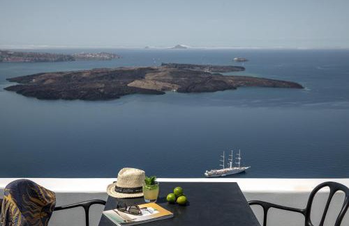 Imerovigli Villa | WeSense Santorini by Caldera Houses