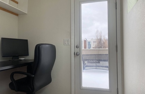 West Colfax House | West Colfax Townhome- Sloan's Lake/Light Rail Close By!