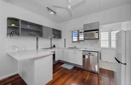 West End House | West End Gem Near Attractions