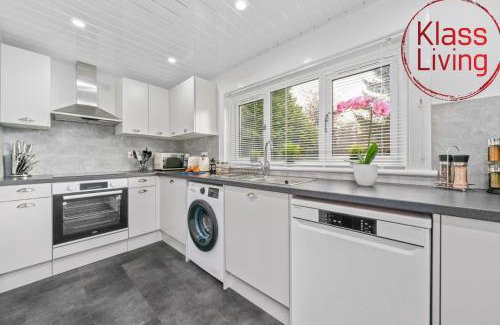 Bellshill House | West End House by Klass Living Bellshill
