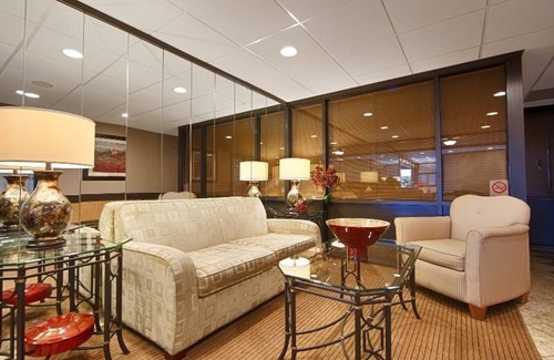 Nyack Hotel | West Gate Inn Nyack