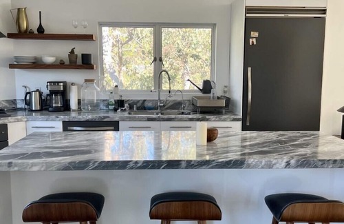 Nichols Canyon House | West Hollywood Hills Pool Home With Views