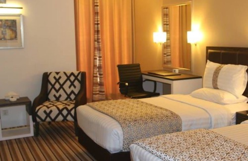 Faisalabad Hotel | West Inn