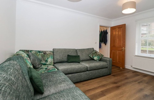 St Bees Cottage | WEST LAKES RETREAT, pet friendly, country holiday cottage in St Bees