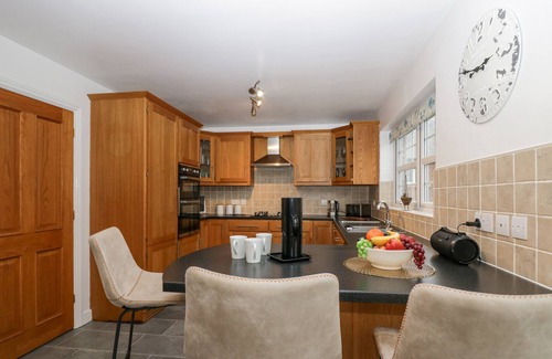 St Bees Cottage | WEST LAKES RETREAT, pet friendly, country holiday cottage in St Bees