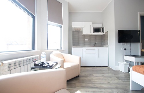 Addiscombe Apartment | Westciti Caroco Aparthotel