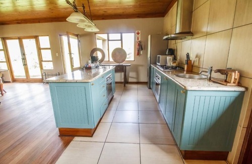 Pixley Ka Seme Cabin | Wetlands Game Lodge