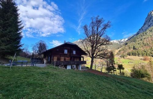 Kiental Ski Chalet | Wettermatte