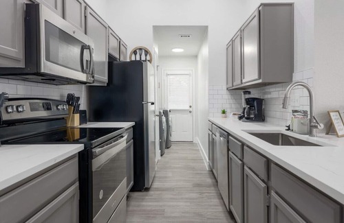 Wells Branch House | WeWelcome you to Awesome in Suburban Austin