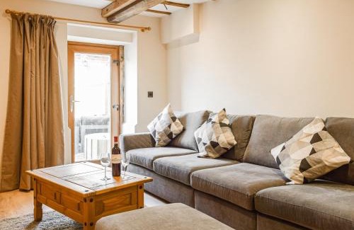 Craven Arms House | Wheelwright Cottage