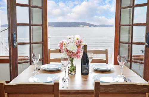 Langley House | WhidbeyBeachHouse, an Oceanfront Getaway on a Private Beach