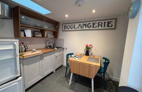 Chysauster House | Whirlygig Cottage Near to Penzance Harbour
