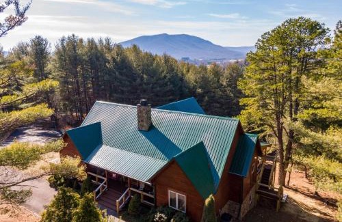 Jefferson House | Whiskey River by The New