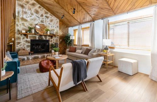 Greer House | Whispering Hollow Lodge on Greer Main St!