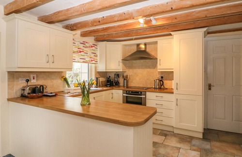 Ahakista Cottage | Whispering Pines