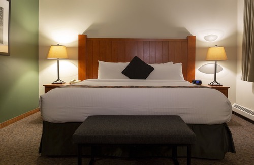 Jasper Hotel | Whistler's Inn