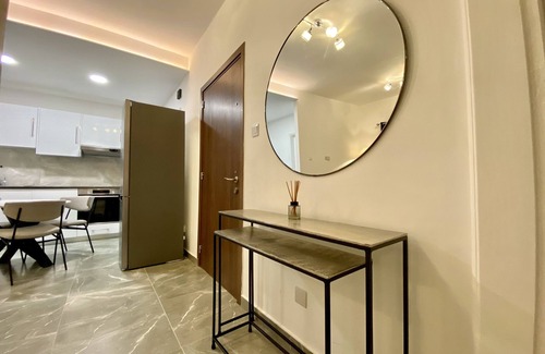 Agios Tychon Apartment | White Arches No.2 Sea View Apartment