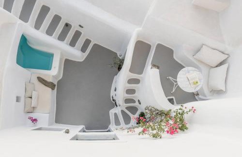 Oia Villa | White Cellar cave houses by Cycladica