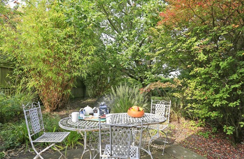 Westleton House | White Clouds - Three Bedroom House, Sleeps 4