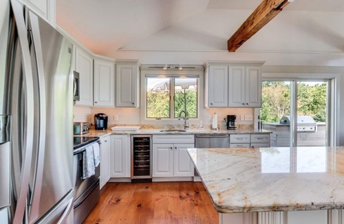 East Orleans House | White Crest: 009-O Private Orleans resort with water views, heated pool/spa & fire pit