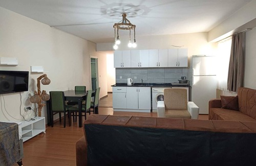Kucukcekmece Apartment | White Crown Apartman ve Yaşam Merkezi