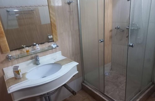 Ayon Hotel | White Eagle Hotel