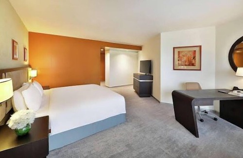 Ayon Hotel | White Eagle Hotel