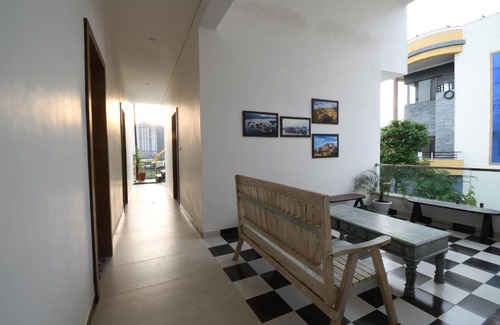 Udaipur District House | White Feather Homestay