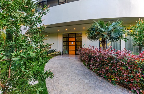 Durres Apartment | White Hill Suite by PS