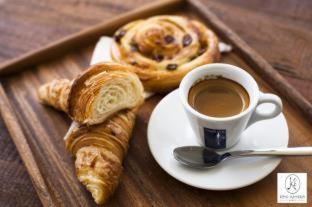 Phnom Penh City Centre Hotel | White Mansion 白色公馆