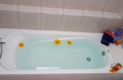 Thalaramba Hotel | White Villa Beach Resort