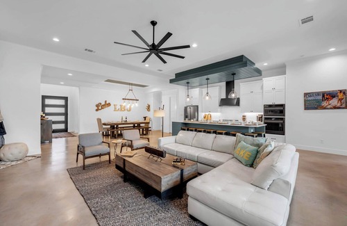 Burnet House | White Whale | Concierge Services