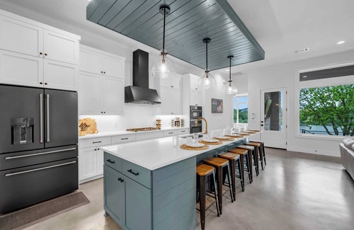 Burnet House | White Whale | Concierge Services