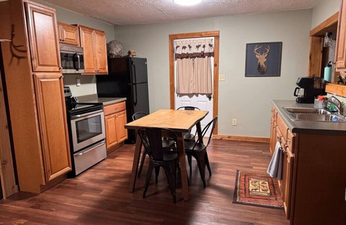 Kurtz Apartment | Whitetail Woods Cabin