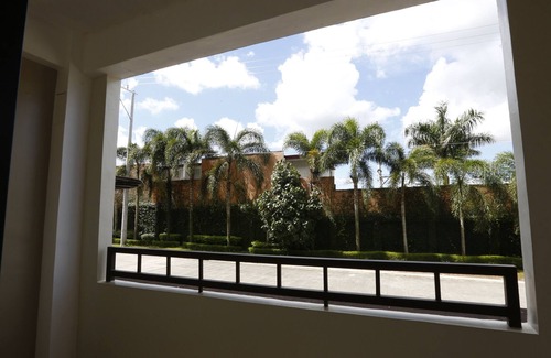 Silang Hotel | WhiteWoods Convention & Leisure Hotel