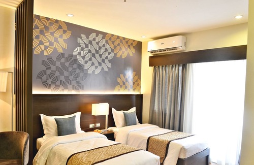 Silang Hotel | WhiteWoods Convention & Leisure Hotel