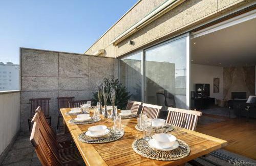 Leixões Apartment | WHome Penthouse Luxe - Views, Terrace & Parking