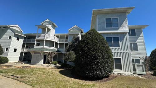 Corolla Apartment | Wicked Fun at Windswept Ridge by KEES Vacations