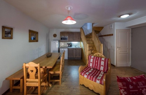 Abries Apartment | Wifi, 300m from ski slopes, fitness, swimming pool, parking, tv, ski locker, 27-54m², Abriès