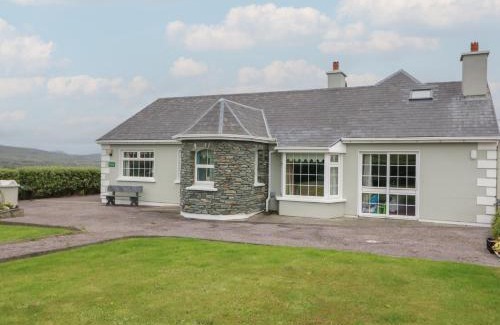 Portmagee House | Wild Atlantic Way Country Cottage