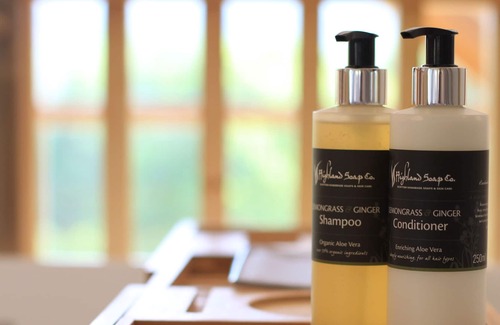 Banavie Cabin | Wild Nurture Luxury Eco Log Cabin