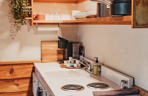 Stevenson Cabin | Wilder and Pine Riverside Cabins