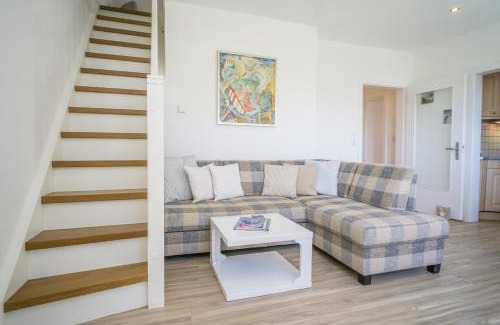 Archsum Apartment | Wildrose OG