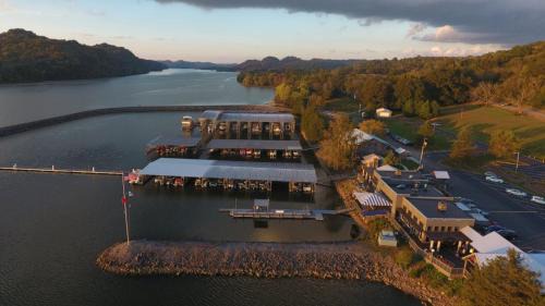 Granville Resort | Wildwood Resort and Marina
